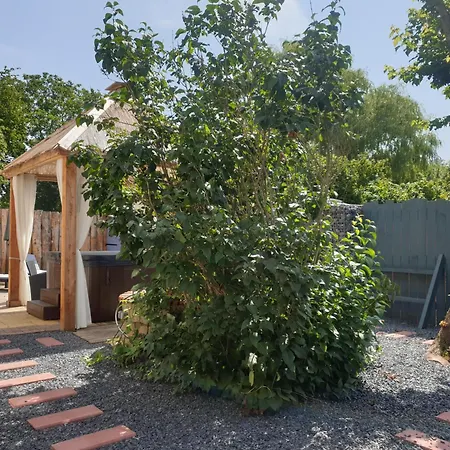 Privatunterkunft La Longere