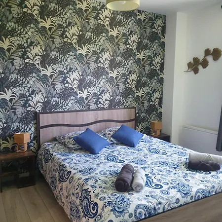 Privatunterkunft La Longere *