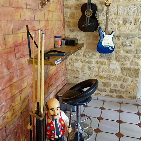 La Longere Homestay